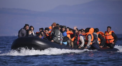 Griekenland: “Door oorlogsschepen begeleide migranten zijn geen  vluchtelingen” | E.J. Bron